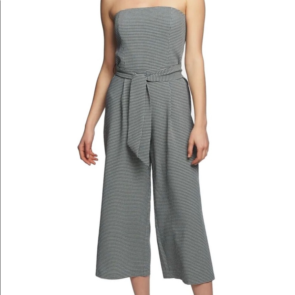 SALE! 1. State black & white sleeveless crop jumpsuit